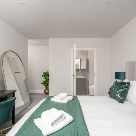 Boutique Lux London Apartments-Free Parking Totteridge Exterior photo